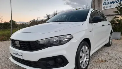 Usata Fiat Tipo City Life 101 CV (74 kW) 2021 Bianco Utilitaria