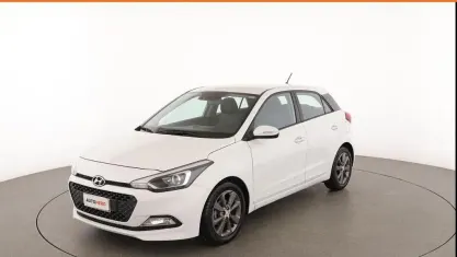 Usata Hyundai i20 Comfort 85 CV (62 kW) 2016 Bianco Berlina