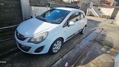 Usata Opel Corsa 85 CV (62 kW) 2015 Bianco Berlina