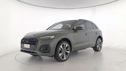 Usata Audi Q5 Ambiente 204 CV (150 kW) 2025 Verde distretto metallizzato SUV
