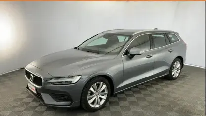 Usata Volvo V60 Business Edition 163 CV (119 kW) 2021 Grigio Station wagon