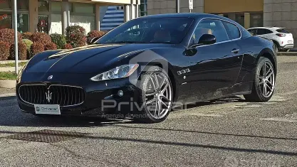Usata Maserati Granturismo 405 CV (297 kW) 2008 Nero Coupé