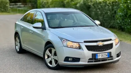Usata Chevrolet Cruze LT 150 CV (110 kW) 2010 Grigio Berlina