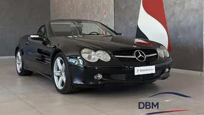 Usata Mercedes SL500 306 CV (225 kW) 2005 Nero Cabrio