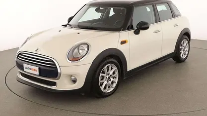 Usata Mini Cooper D 116 CV (85 kW) 2017 Bianco Utilitaria