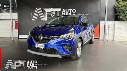 Usata Renault Captur Intens 131 CV (96 kW) 2021 Blu SUV