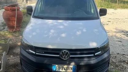 Usata 2015 VW Caddy Monovolume | 7200 € (Ottimo prezzo)