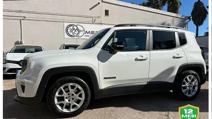 Occasion Jeep Renegade Limited 130 ch (95 kW) 2023 Blanc SUV