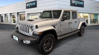 Usata 2023 Jeep Gladiator Overland Pick-up | 52.900 € (Molto cara)