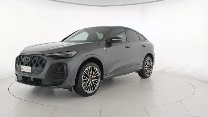 Nuova Audi Q5 Sportback S-Line 204 CV (150 kW) 2026 6y grigio daytona perlato SUV