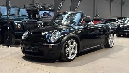 Usata Mini Cooper S Cabriolet 170 CV (125 kW) 2004 Nero Cabrio