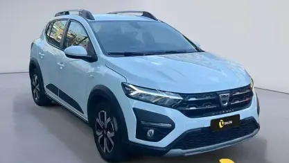 Usata Dacia Sandero Comfort 101 CV (74 kW) 2021 Bianco Utilitaria