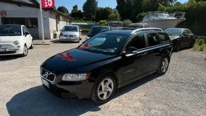Usata Volvo V50 Plus 115 CV (84 kW) 2012 Nero Station wagon