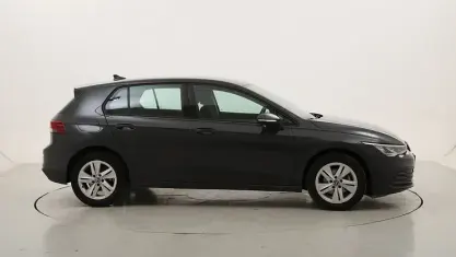 Usata VW Golf VIII Life 110 CV (80 kW) 2023 Berlina