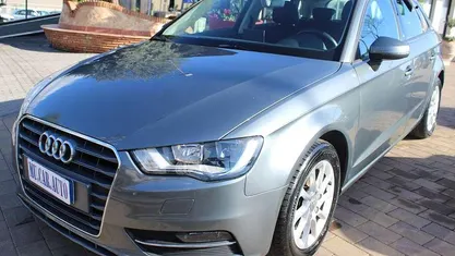 Grigio Usata 2016 Audi A3 Ambition Tre volumi | 13.800 € (Buon prezzo)