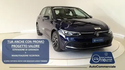 Usata VW Golf VIII Style 131 CV (96 kW) 2024 Blu