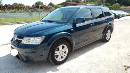 Usata Fiat Freemont Lounge 140 CV (102 kW) 2013 Bluazzurro SUV