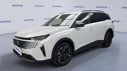 Käytetty Peugeot 5008 Allure 145 HP (106 kW) 2025 Valkoinen Katumaasturi