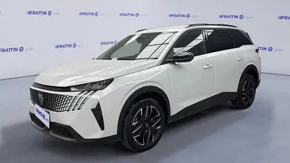 Usata Peugeot 5008 Allure 145 CV (106 kW) 2025 Bianco SUV