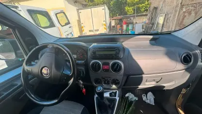Usata Fiat Qubo Dynamic 75 CV (55 kW) 2010 Grigio Monovolume