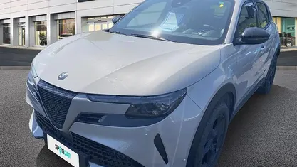 Usata Alfa Romeo GT Junior 136 CV (100 kW) 2025 Beige Cabrio