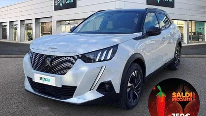 Bianco Usata 2021 Peugeot e-2008 GT SUV | 15.300 € (Ottimo prezzo)