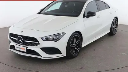 Bianco Usata 2019 Mercedes CLA200 Premium Tre volumi | 25.899 € (Buon prezzo)