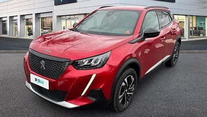 Usata Peugeot 2008 Allure 102 CV (75 kW) 2022 Rosso SUV