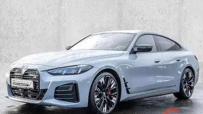 Usata 2024 BMW 440 M Sport Coupé | 68.900 €