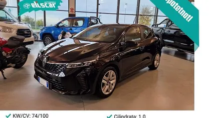 Nero Usata 2024 Renault Clio V Evolution Tre volumi | 16.900 € (Buon prezzo)