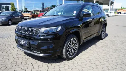 Usata Jeep Compass Summit 130 CV (95 kW) 2025 Nero SUV
