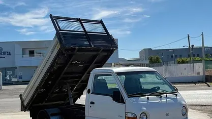 Usata Hyundai H 100 80 CV (58 kW) 2001 Utilitaria