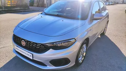 Usata 2019 Fiat Tipo Lounge Berlina | 16.490 €