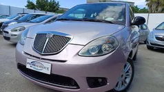 Lilla Usata 2011 Lancia Ypsilon Due volumi | 3800 € (Buon prezzo)