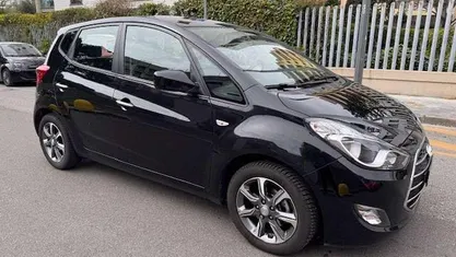Usata Hyundai ix20 90 CV (66 kW) 2016 Nero Utilitaria