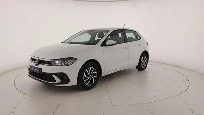 Usata VW Polo Life 80 CV (58 kW) 2023 Pure white Utilitaria