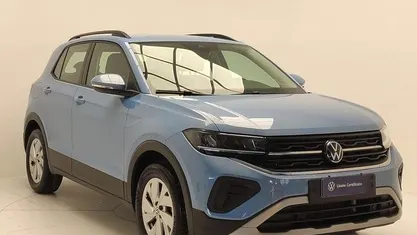 Usata VW T-Cross Life 116 CV (85 kW) 2024 Clear blue SUV