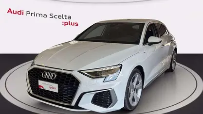 Bianco ghiaccio Usata 2024 Audi A3 S-Line Tre volumi | 33.600 € (Buon prezzo)