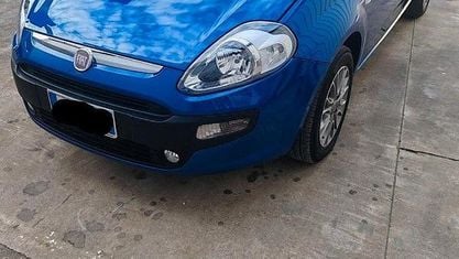Usata Fiat Punto Evo Dynamic 77 CV (56 kW) 2011 Blu Utilitaria