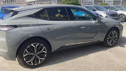 Usata DS Automobiles DS4 Rivoli 181 CV (133 kW) 2022 Grigio SUV