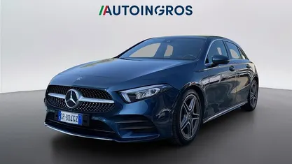 Usata Mercedes A180 Premium 116 CV (85 kW) 2021 Blu Utilitaria