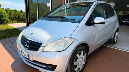 Usata Mercedes A180 Elegance 109 CV (80 kW) 2008 Grigio Berlina