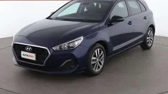 Blu Usata 2019 Hyundai i30 Tre volumi | 13.999 € (Buon prezzo)