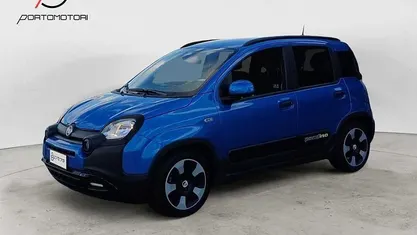Usata Fiat Panda Cross Cross 69 CV (50 kW) 2025 Blu Utilitaria