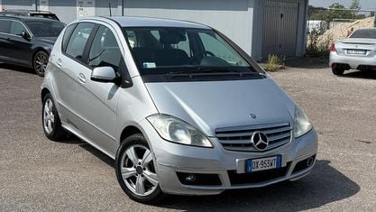 Usata Mercedes A150 Elegance 95 CV (69 kW) 2009 Argento Berlina