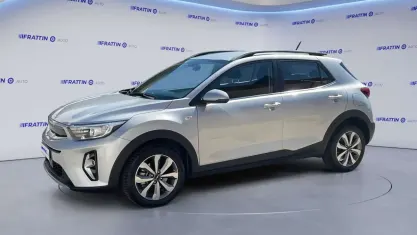 Usata Kia Stonic Style 100 CV (73 kW) 2022 Grigio SUV