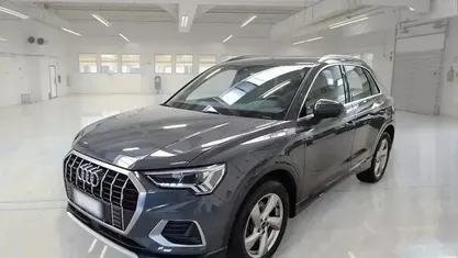 Usata Audi Q3 Business 199 CV (146 kW) 2021 Grigio SUV