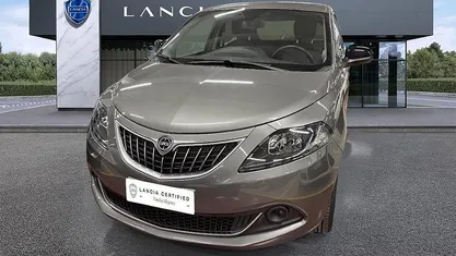 Usata 2023 Lancia Ypsilon Silver Utilitaria | 10.500 € (Ottimo prezzo)