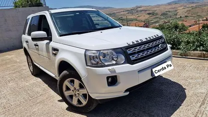 Bianco Usata 2012 Land Rover Freelander 2 S SUV | 6800 € (Ottimo prezzo)