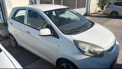 Usata Kia Picanto City 69 CV (50 kW) 2012 Bianco Utilitaria